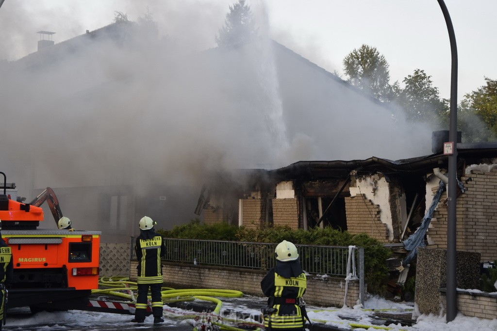 Feuer 2 Y Explo Koeln Hoehenhaus Scheuerhofstr P1801.JPG - Miklos Laubert